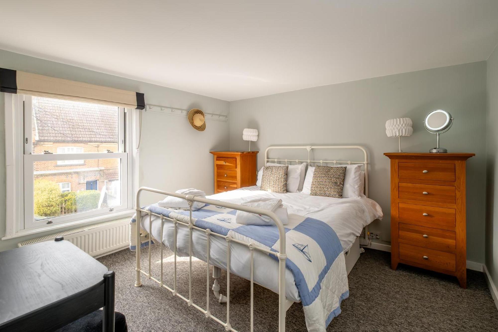 Sleepers Cottage ออลบะระ ภายนอก รูปภาพ
