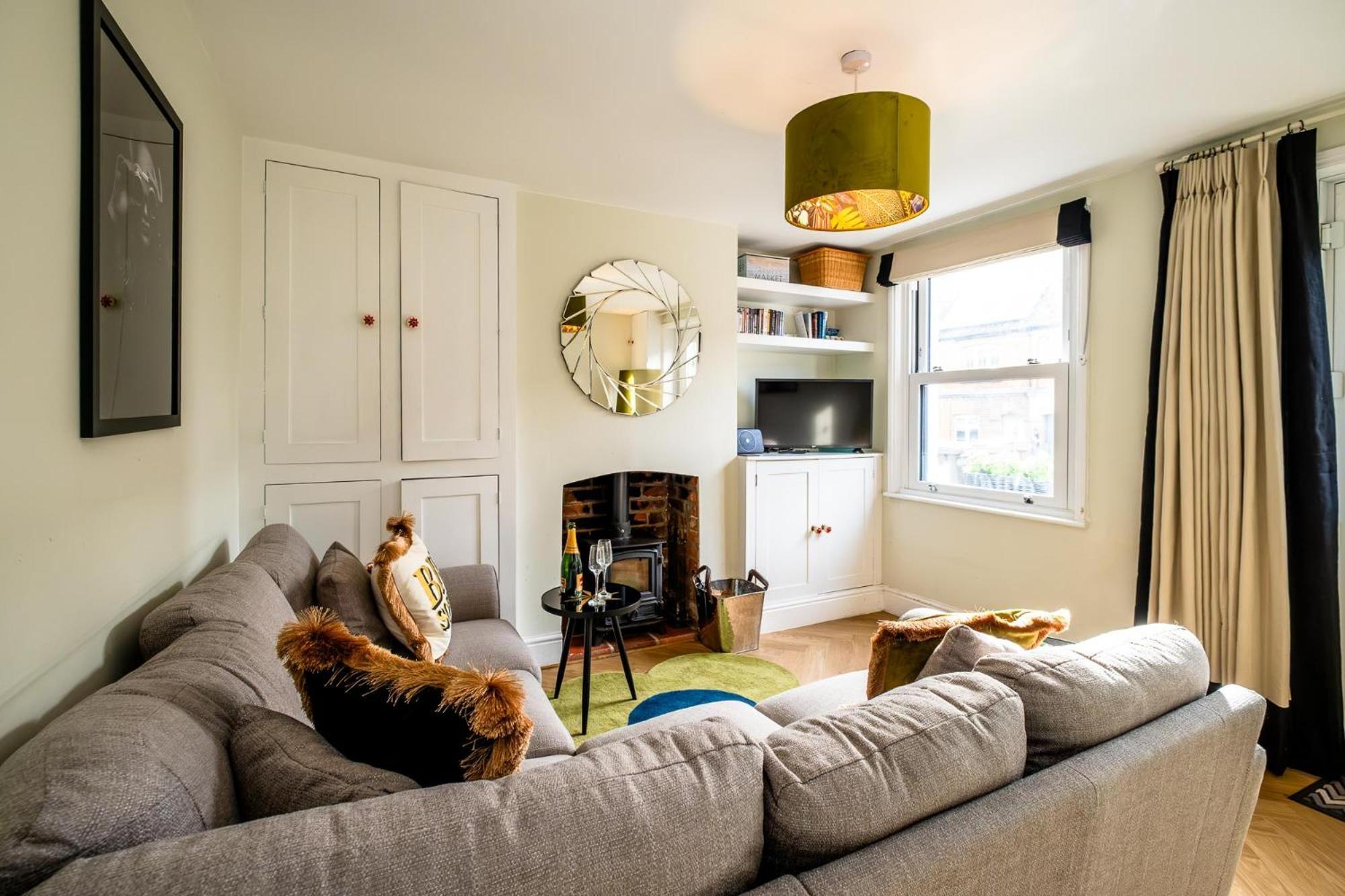 Sleepers Cottage ออลบะระ ภายนอก รูปภาพ